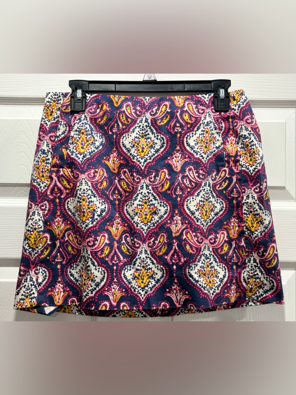 J.Crew Stretch Mini Skirt Women's Size 4 Cotton Pink Blue Paisley Summer Beach